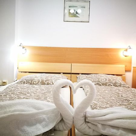 Rooms Aracic Σλαβόνσκι Μπροντ Εξωτερικό φωτογραφία