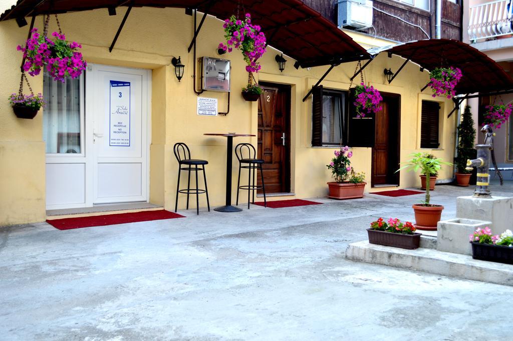 Rooms Aracic Σλαβόνσκι Μπροντ Εξωτερικό φωτογραφία
