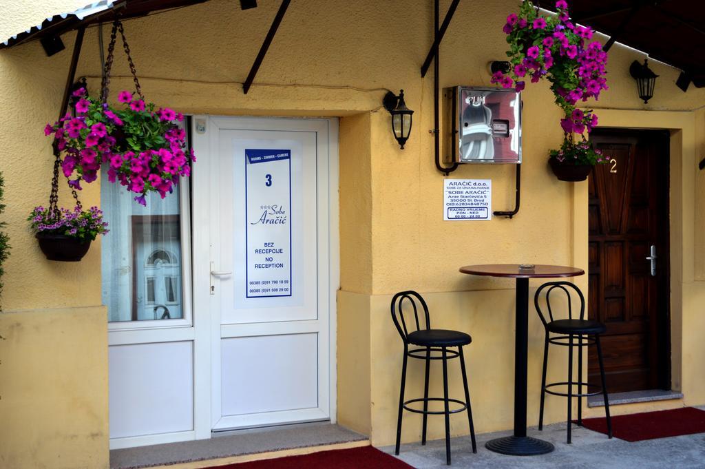 Rooms Aracic Σλαβόνσκι Μπροντ Εξωτερικό φωτογραφία